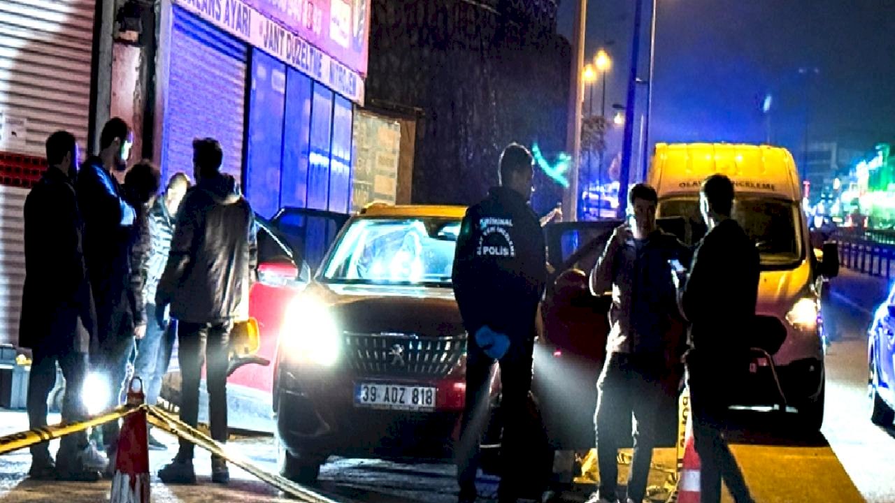 İstanbul Büyükçekmece'de arkadaşlar arasında silahlı kavga: 2 ölü