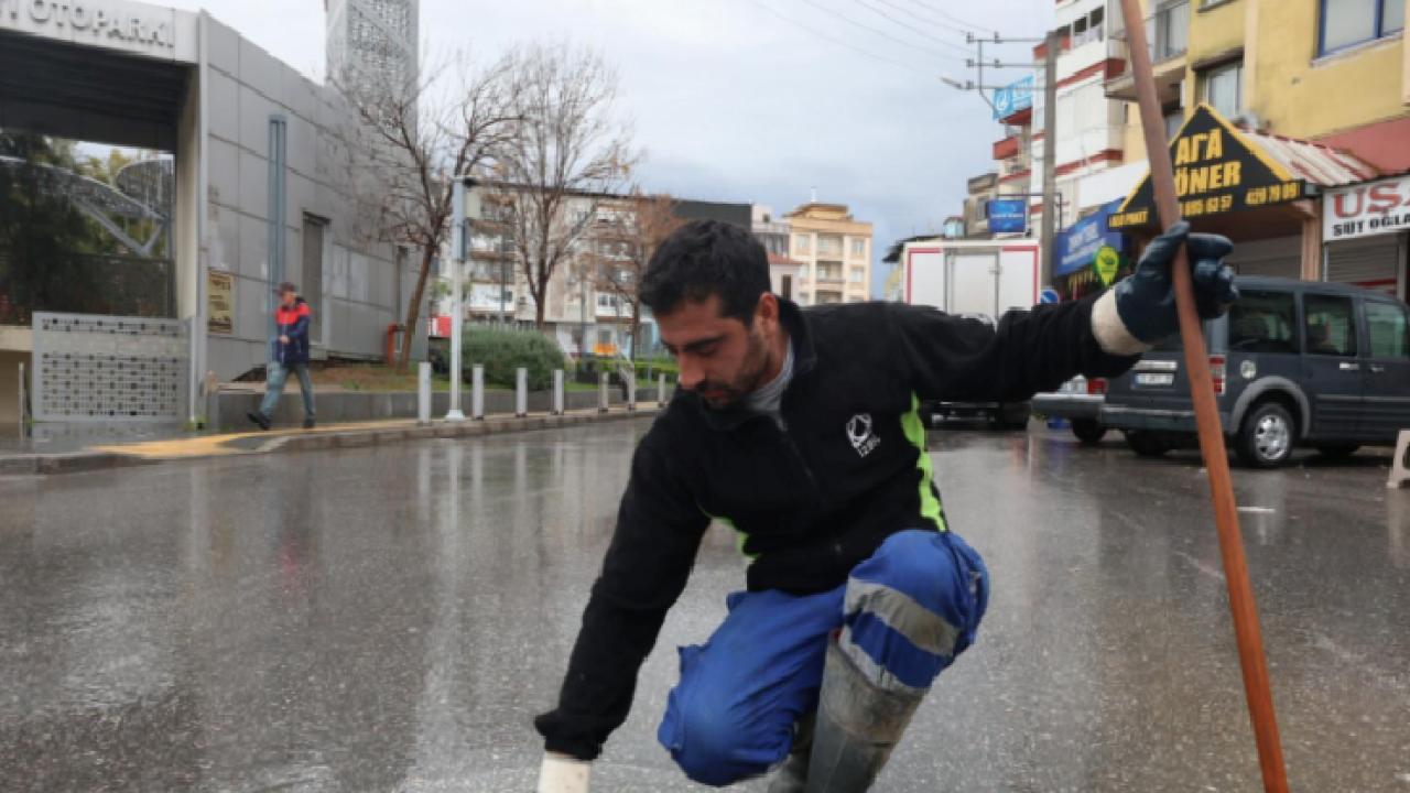 İzmir'de erken önlemler taşkını önledi