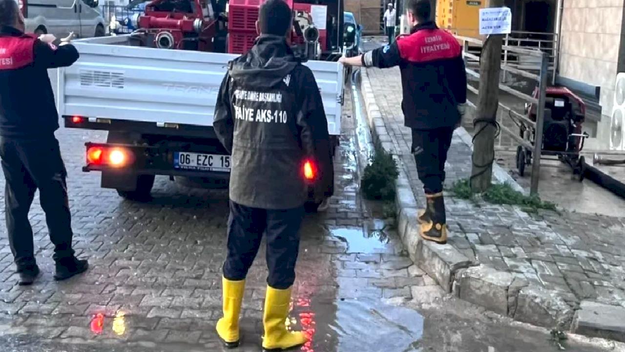 İzmir'de erken önlemler taşkını önledi