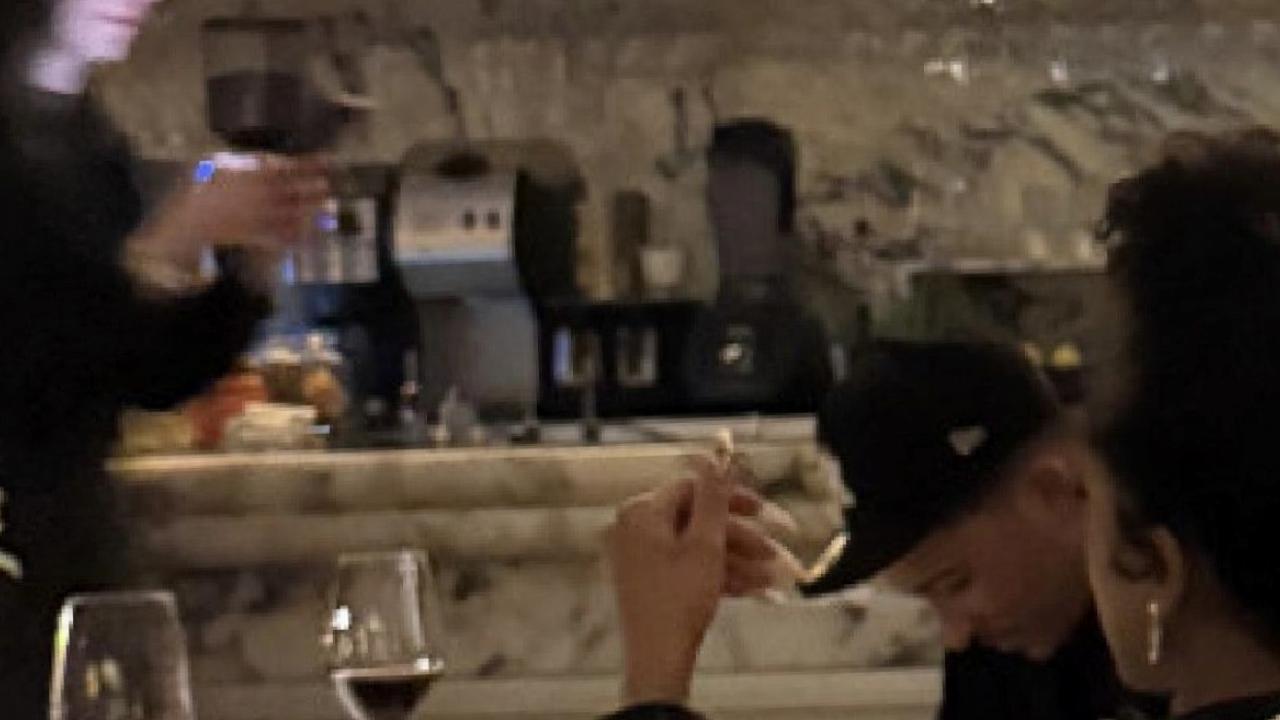 Jadon Sancho İstanbul'a geldi