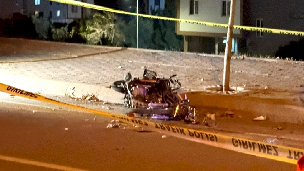 Kahramanmaraş'ta kamyonete motosiklet çarptı: 2 ölü