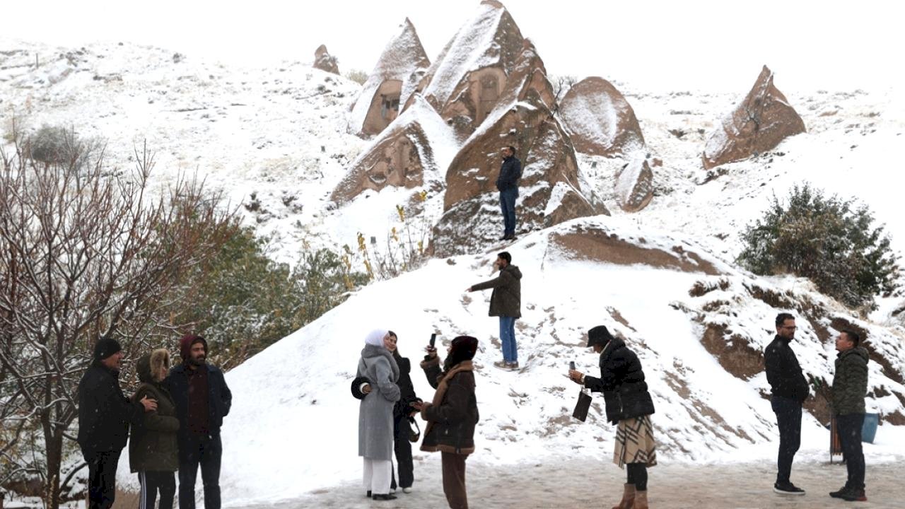 Kapadokya’da ilk kar heyecanı