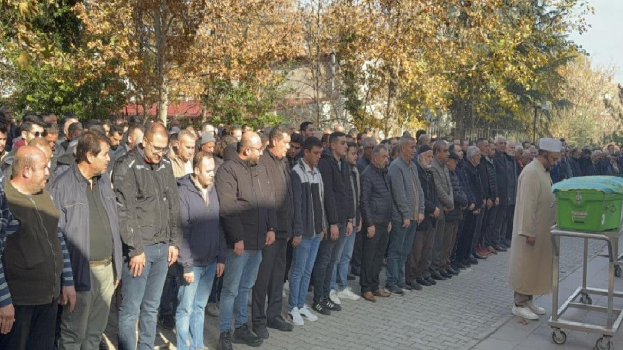 Kırıkkale'de 2 işçinin 3 ton ağırlığındaki sacın altında kalmasına ilişkin 3 gözaltı