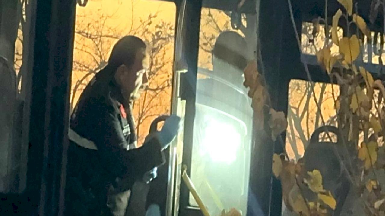 Konya'da bir kişi otobüste eşinin gözü önünde bıçaklandı