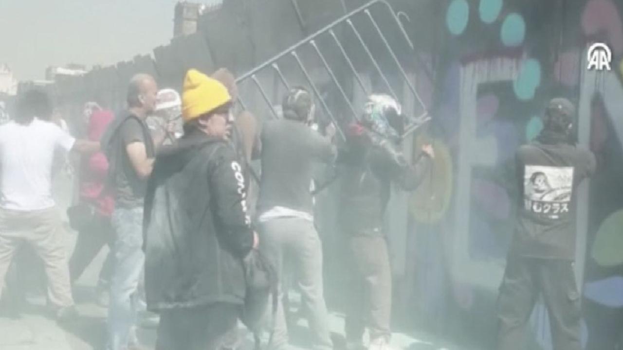 Meksika'da hükümetin güvenlik politikası protesto edildi: 20 kişi yaralandı