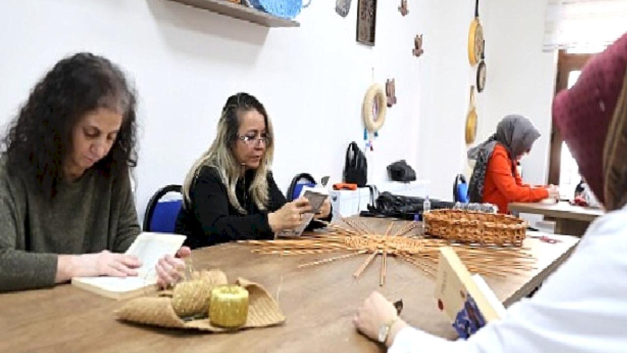 Nevşehir Belediyesi Kursiyerlerine Kitap Okuma Etkinliği