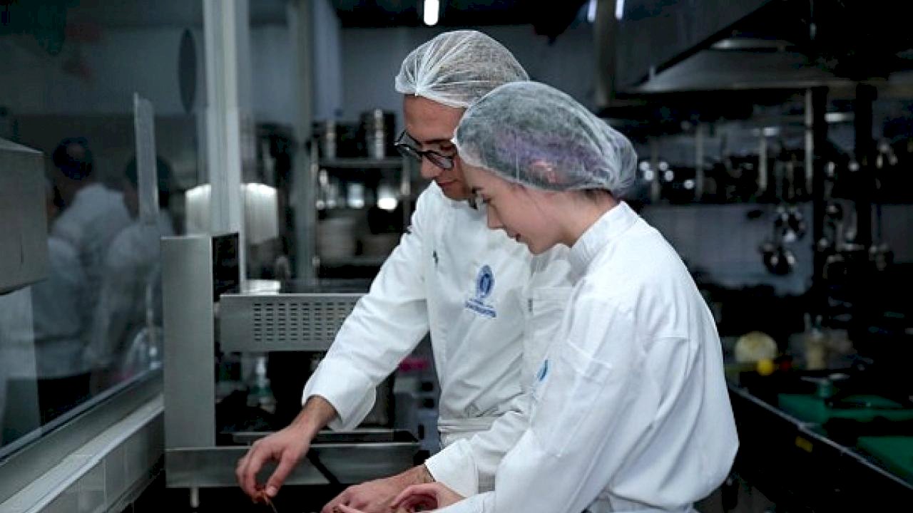 Öğrencilerden Mutfakta Yeşil Dönüşüm