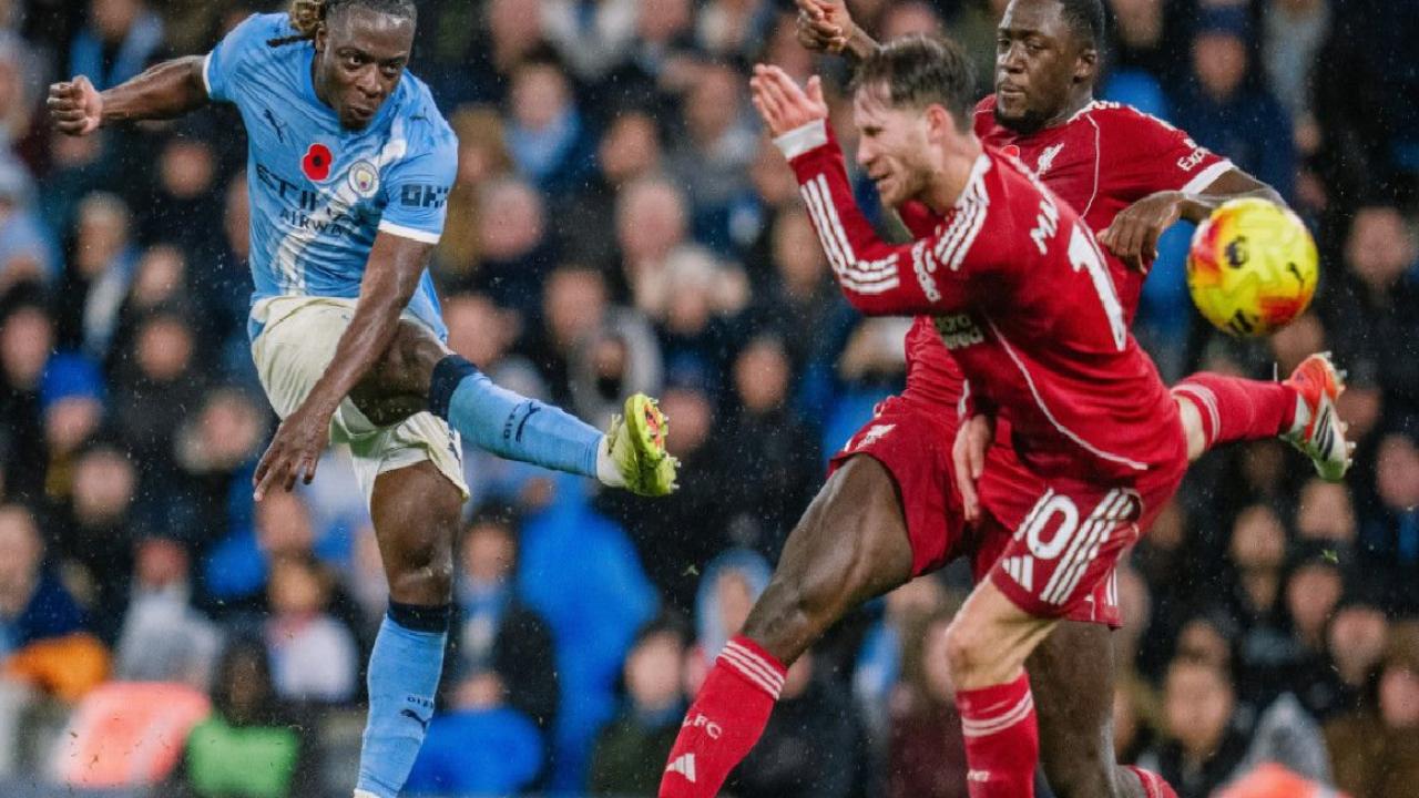 Pep Guardiola, 1000. maçına çıktı! Manchester City, Liverpool'u yıktı