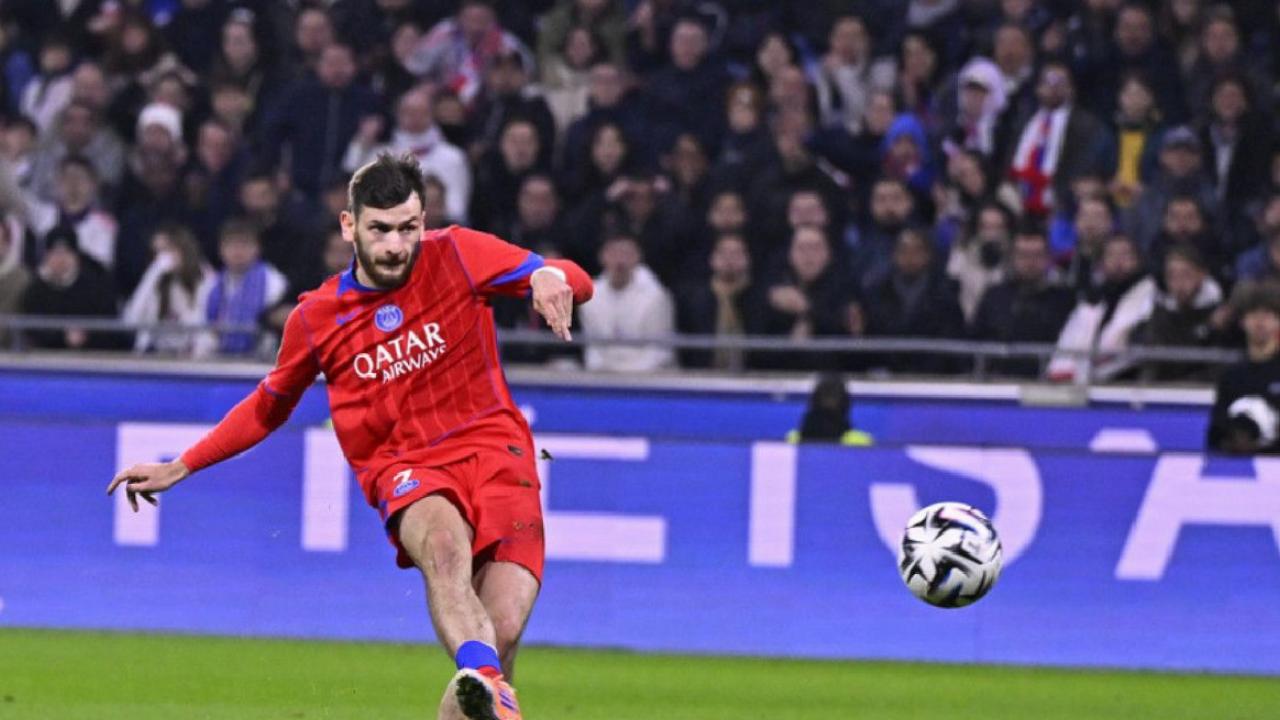 PSG, Lyon'u son dakika golüyle yıktı