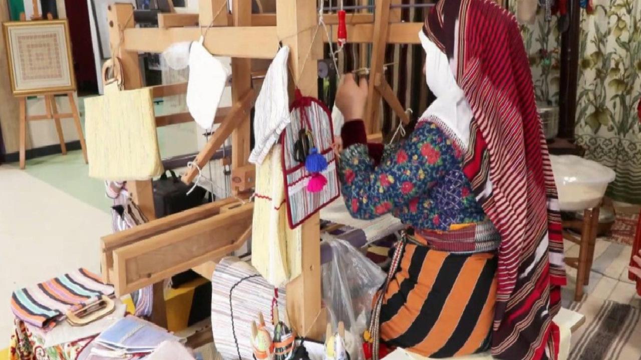 Rize bezi dokumacılığında sıfır atık dönemi: Atık poşetleri dönüştürüyor