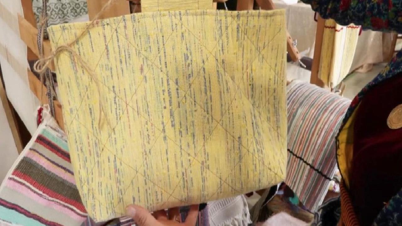 Rize bezi dokumacılığında sıfır atık dönemi: Atık poşetleri dönüştürüyor