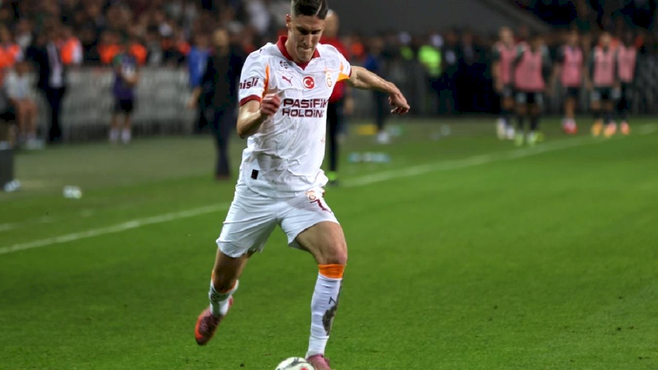 Roland Sallai: Hala lideriz