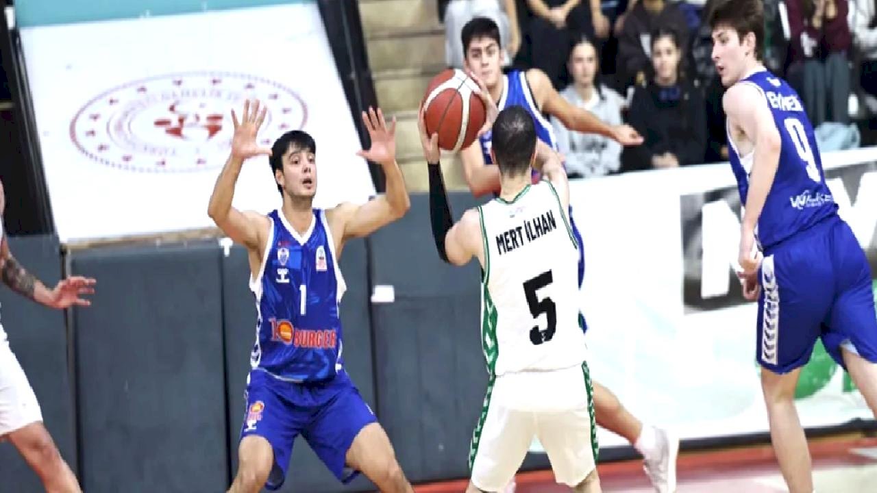 Sakarya Büyükşehir’in devleri Beylikdüzü'nü farklı geçti: 89-60