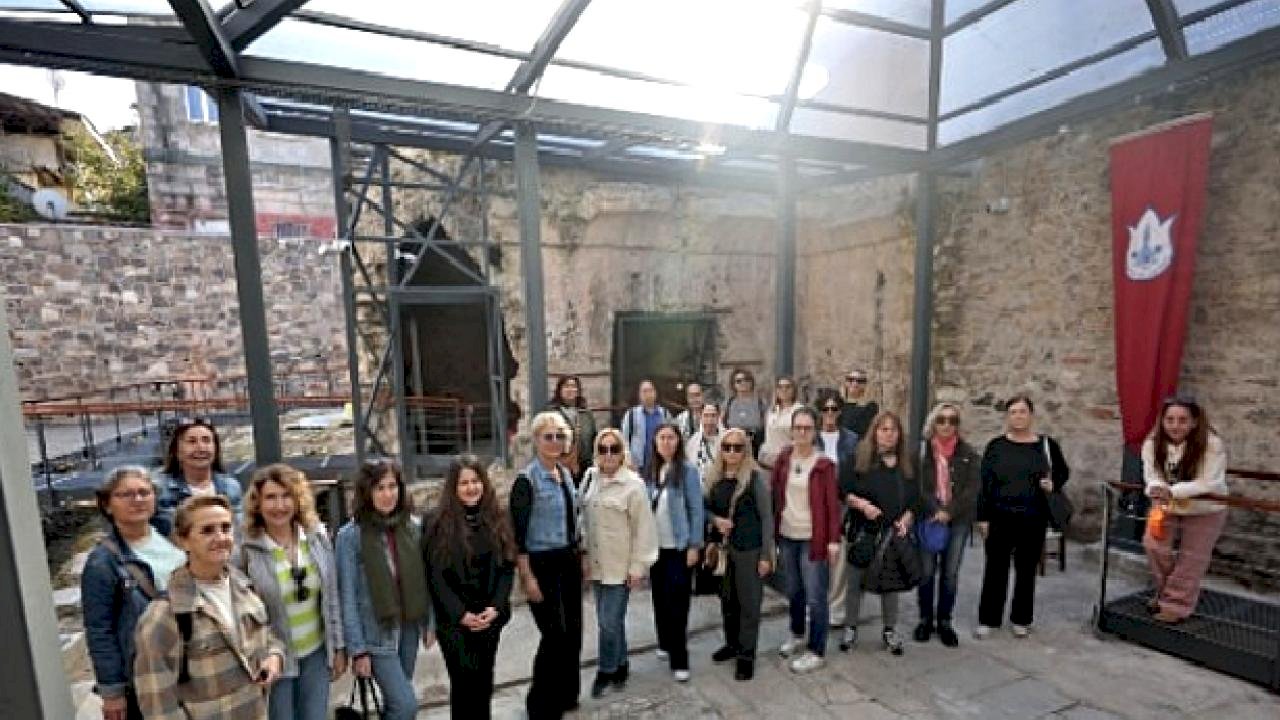 Sanat ve tarihi buluşturan Kıllıoğlu Hamamı'na yoğun ilgi
