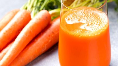 Retinol meyve suyu: 1 bardak için, gençleşin...