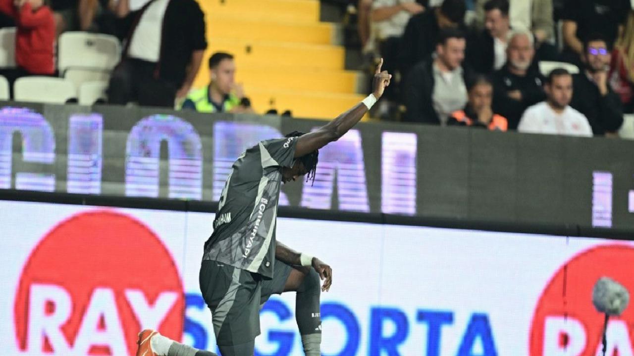 Tammy Abraham: Sezonun gollerinden birini attım