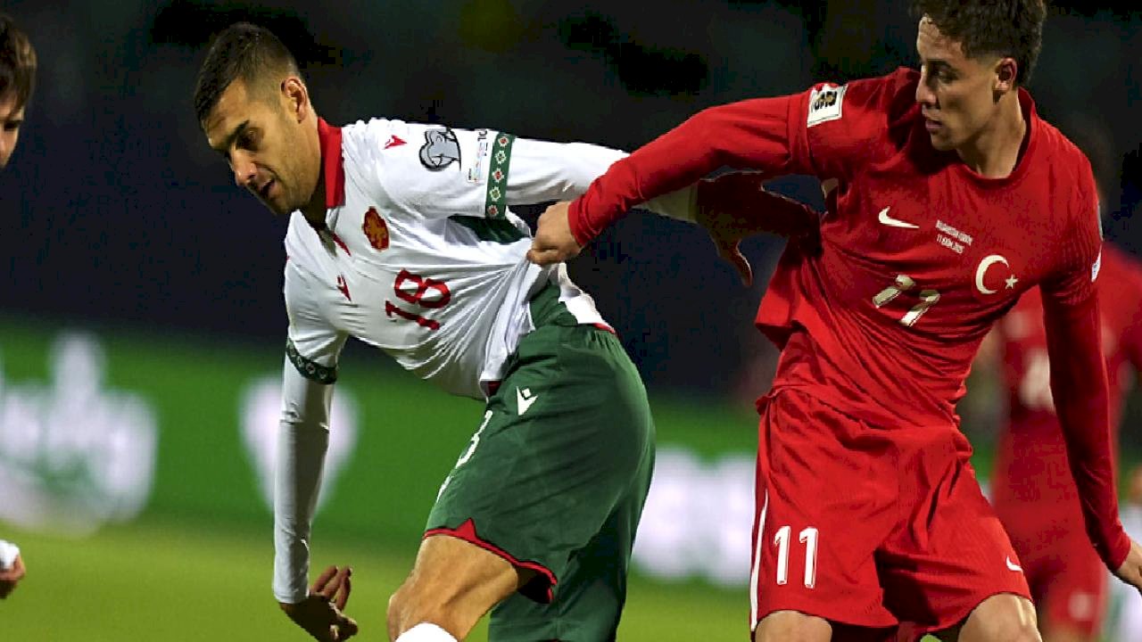 Türkiye - Bulgaristan maçının ilk 11'leri