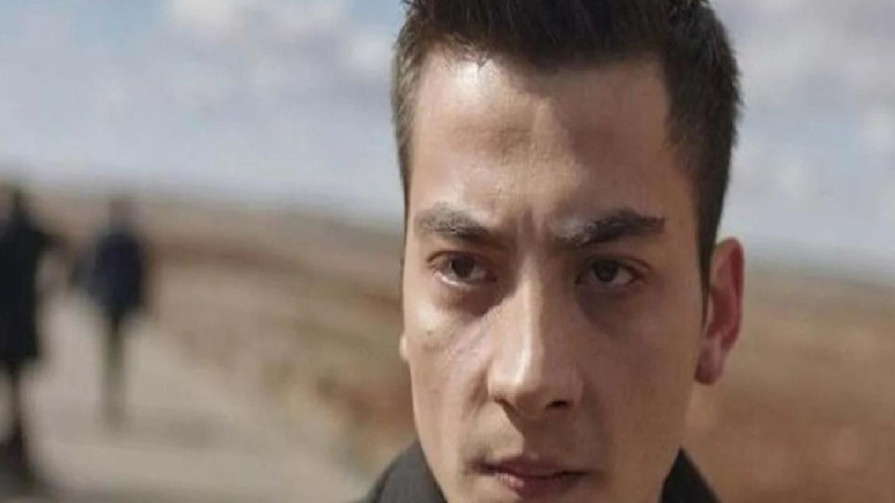 Uzak Şehir'in Kaya'sı Atakan Özkaya totemini açıkladı! "Sabahları 8 kez..."