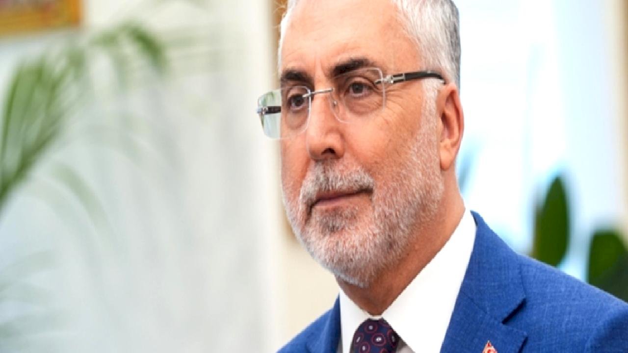 Vedat Işıkhan'dan asgari ücret mesajı