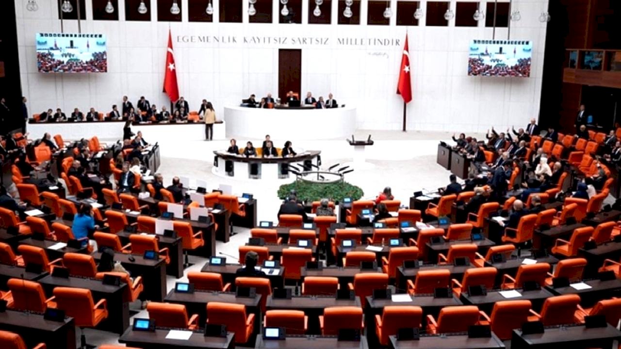 50 bin mahkuma tahliye yolu: Deprem suçları kapsam dışı bırakıldı