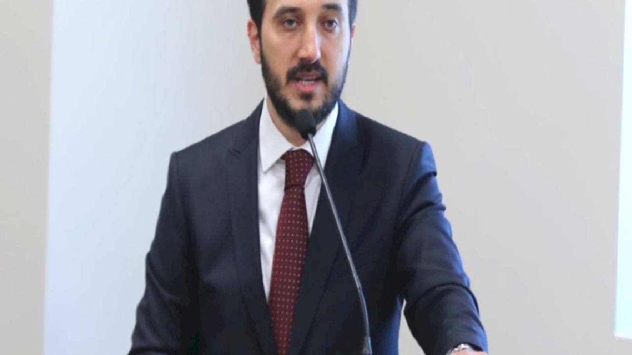 Abdullah Özdemir: İstanbullunun yılda 138 saati trafikte geçiyor