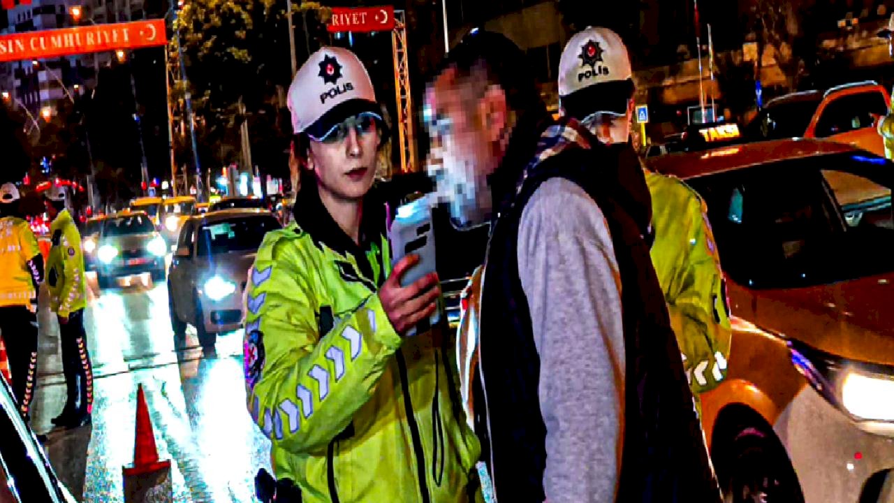 Adana'da trafik denetimi: 60 sürücüye 455 bin TL ceza