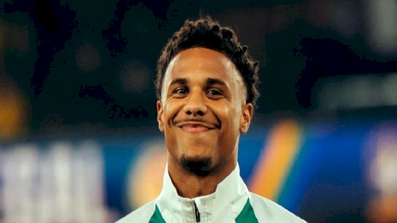 Afrika Uluslar Kupası'na giden Ismail Jakobs kayıplara karıştı