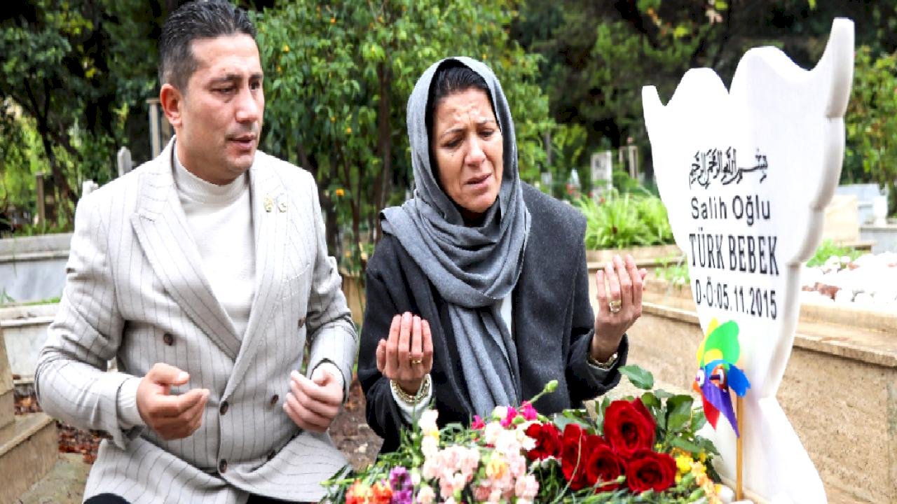 Antalya'da doğuma bir gün kala bebekleri öldü