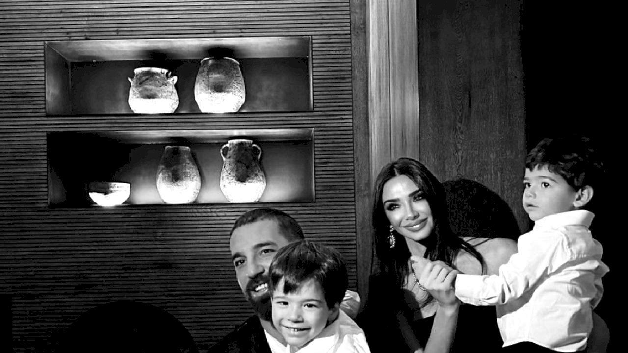 Arda Turan eşi Aslıhan Doğan Turan'ın doğum gününü kutladı: "İyi ki sen"