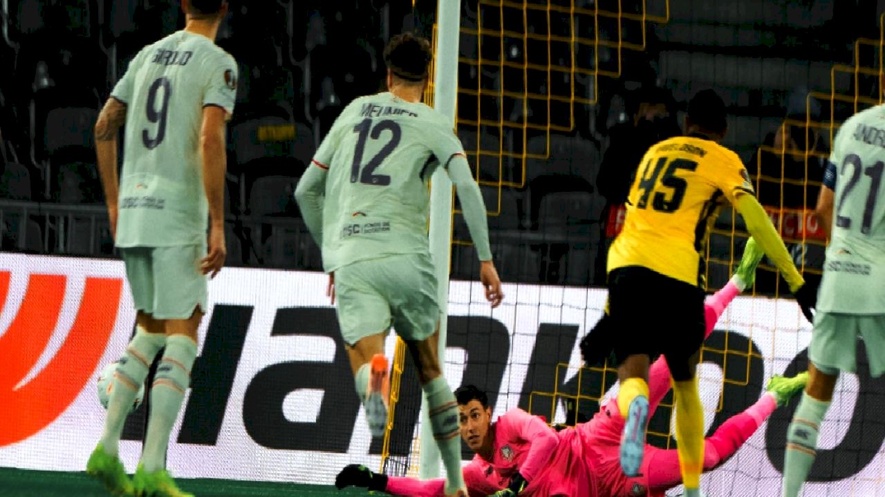 Berke Özer, Avrupa Ligi'nde yine penaltı kurtardı!