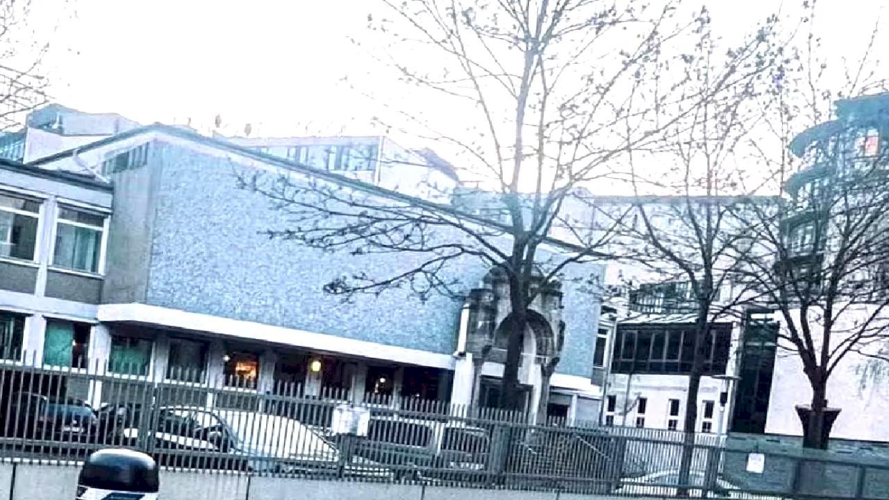 Berlin'de Yahudi Kurumlarına Güvenlik Önlemleri Artırıldı