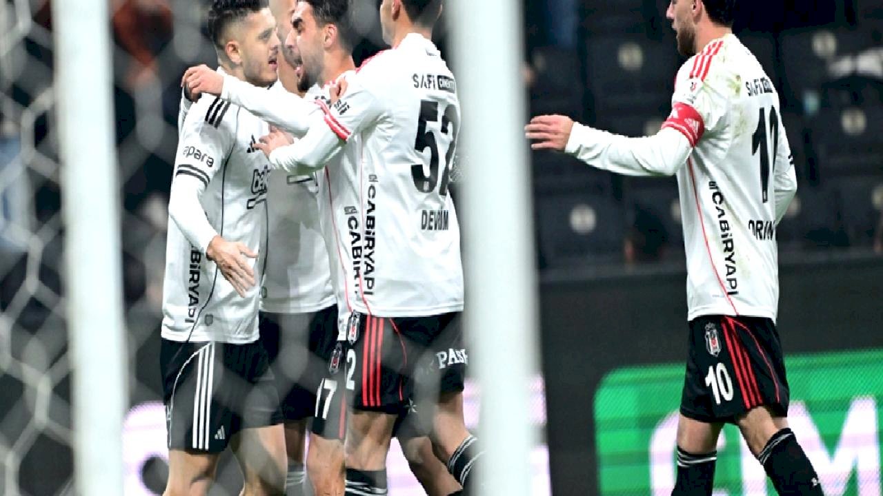 Beşiktaş, evinde 4 maç sonra güldü