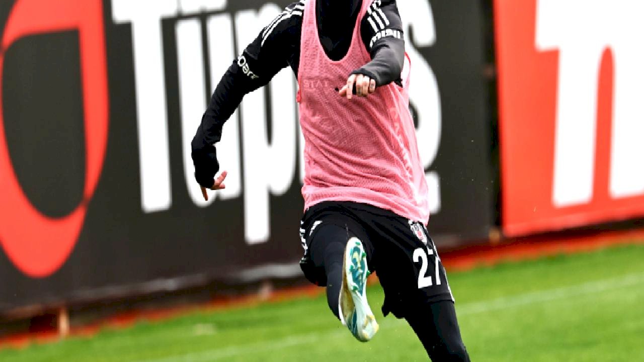 Beşiktaş&#039;ta Rafa Silva dikkat çekti