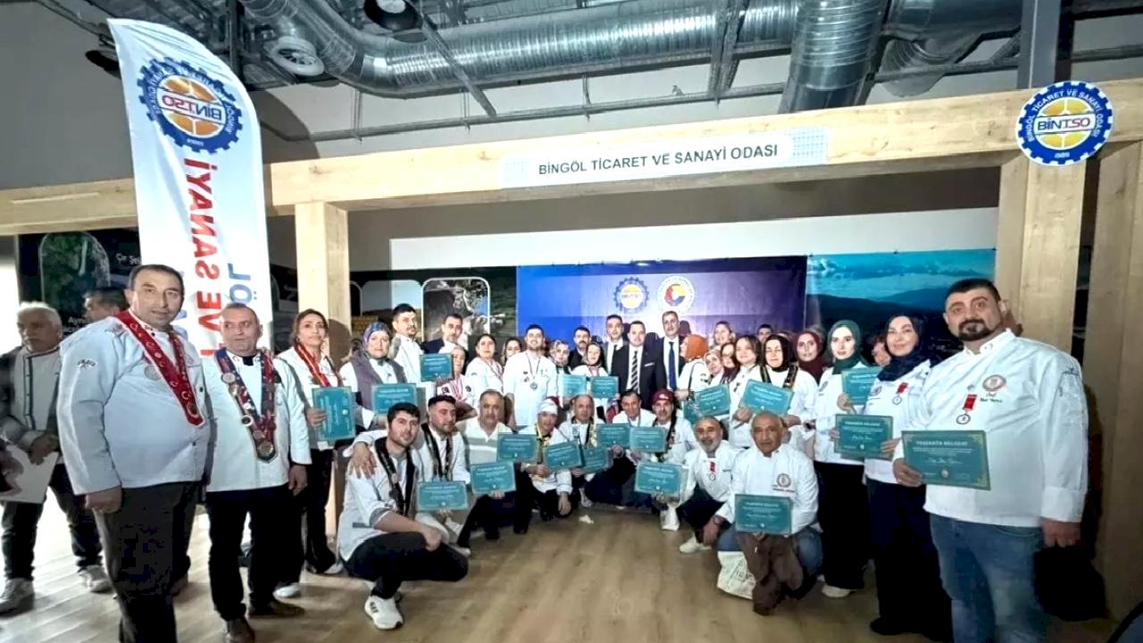 Bingöl&#039;den Guinness Rekoru İçin Burma Kadayıf