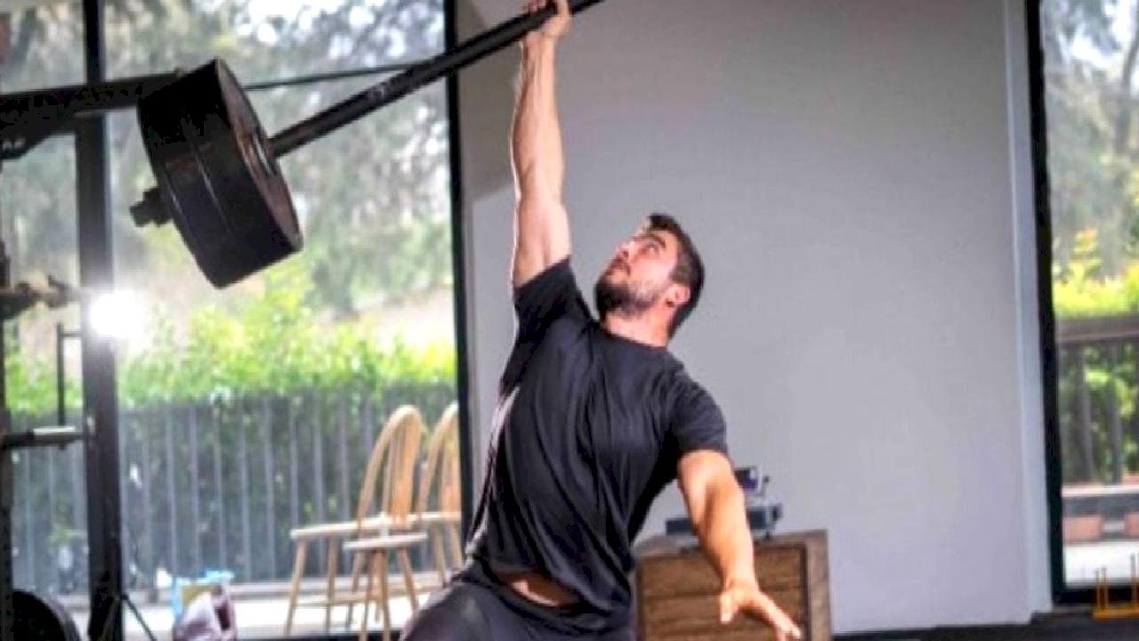 Burak Yazgı’dan bir dünya rekoru daha: Guinness’e yeniden girdi