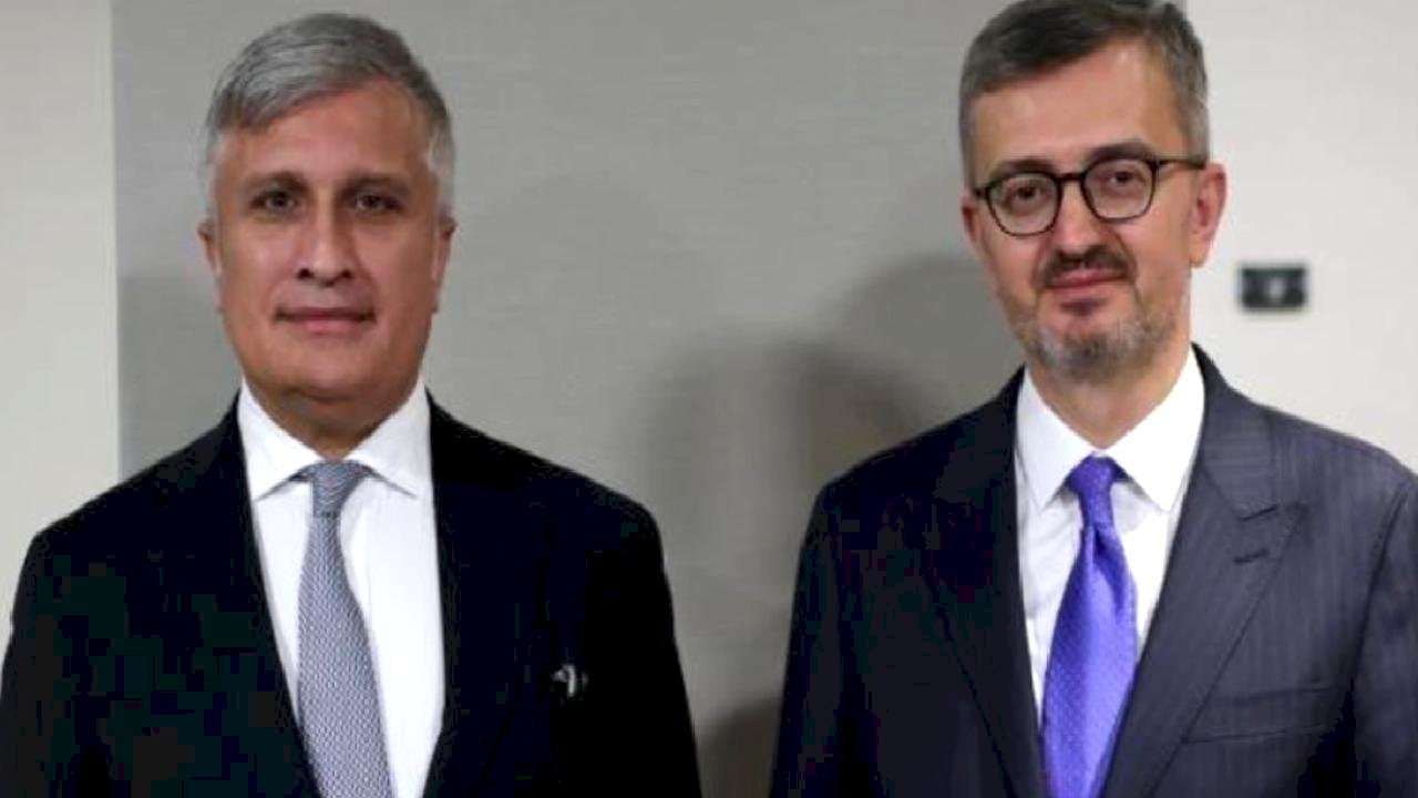 Burhanettin Duran, TDT Genel Sekreter Yardımcısı Ömer Kocaman ile görüştü