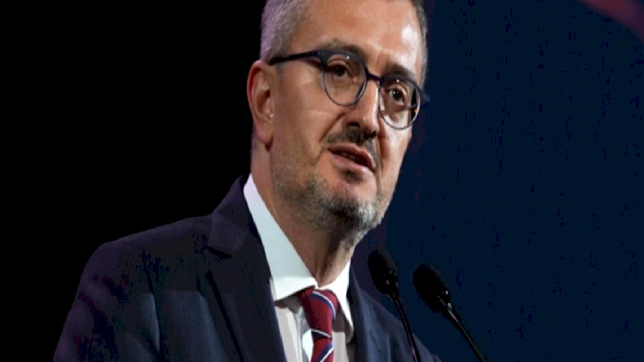 Burhanettin Duran&#039;dan &#039;görüşme&#039; iddialarına yalanlama