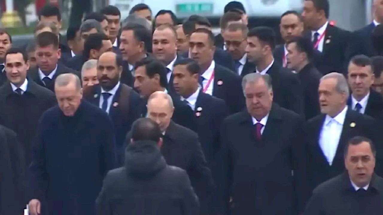 Cumhurbaşkanı Erdoğan Türkmenistan&#039;da! Bir yanında Putin diğer yanında Pezeşkiyan