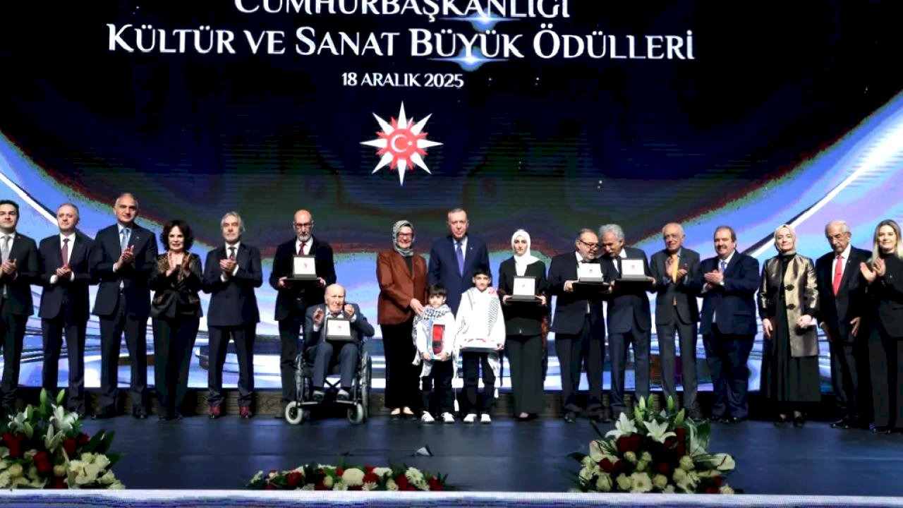 Cumhurbaşkanlığı büyük ödülleri sahiplerini buldu... Erdoğan'dan kültür ve sanat vurgusu
