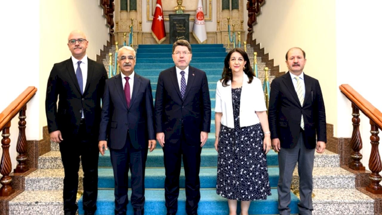 DEM Parti İmralı heyeti Numan Kurtulmuş ve Yılmaz Tunç'u ziyaret edecek