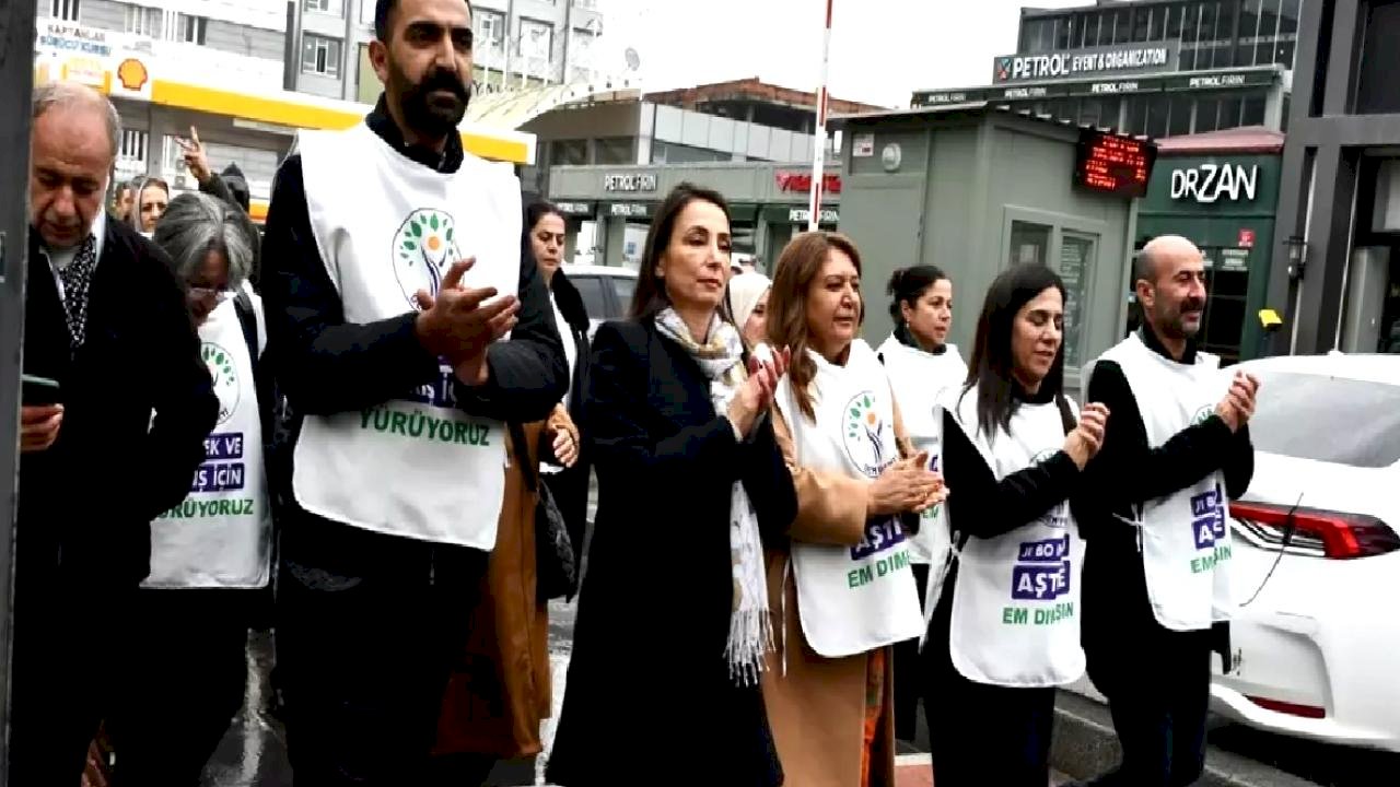 DEM Parti&#039;nin Barış Yürüyüşü Batman&#039;da Başladı