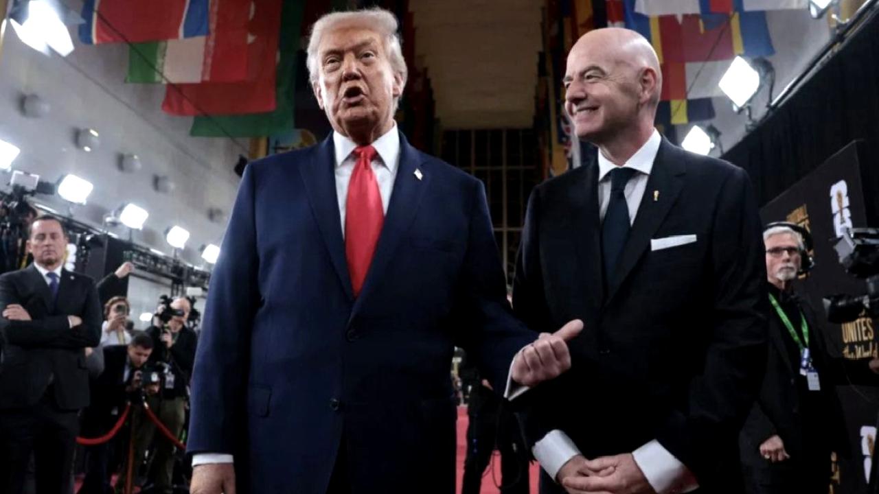 Donald Trump'a 'FIFA Barış Ödülü' verildi