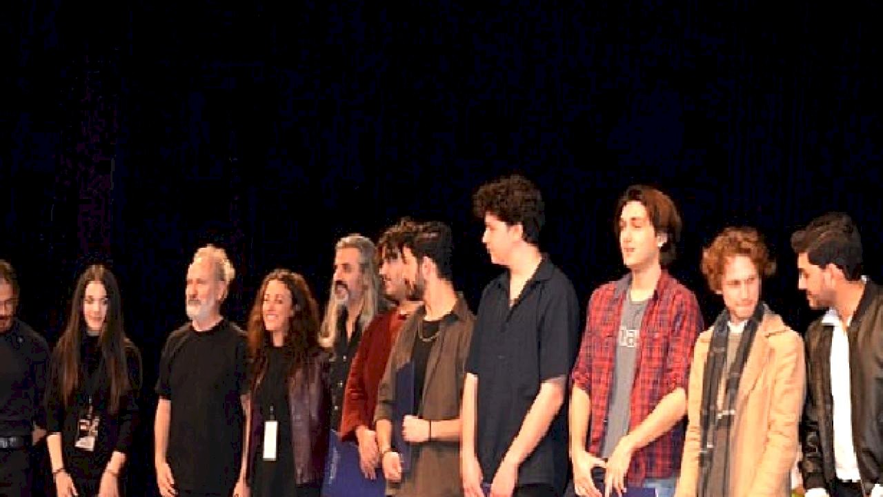 "Ege'nin Sesi" yarışmasının kazananı Arben Özgeçer oldu