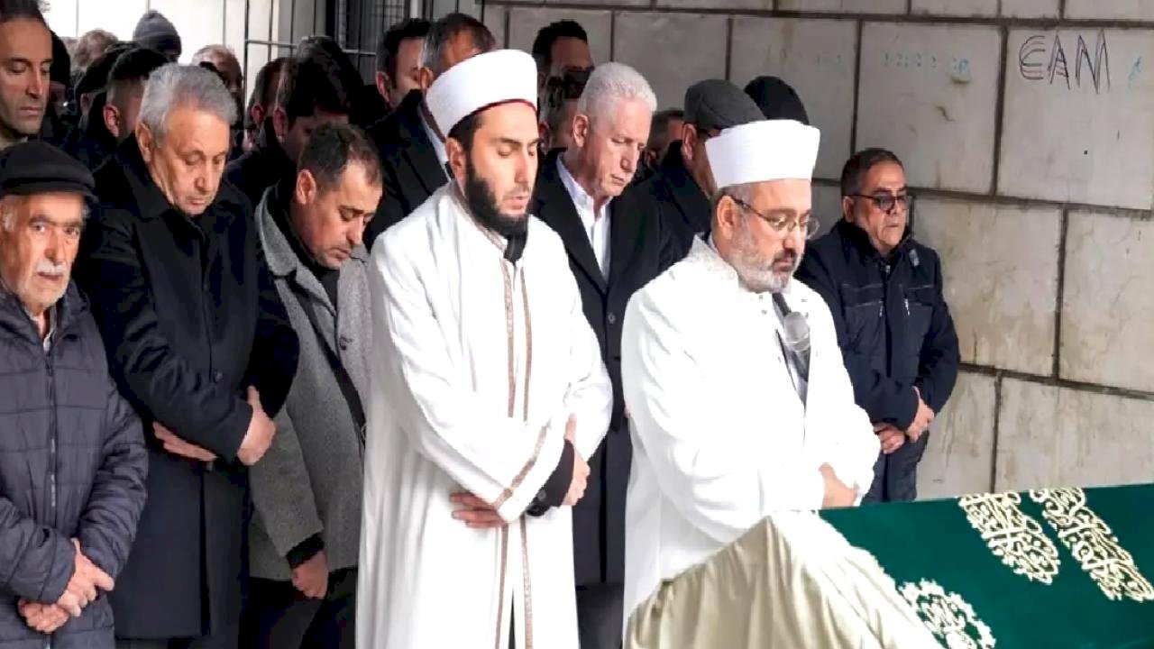 Esenyurt'ta Cenaze Töreni Düzenlendi