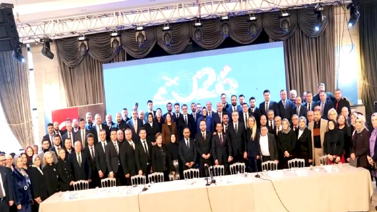 Eskişehir'de AK Parti İl Başkanlığı Değerlendirme Toplantısı düzenlendi