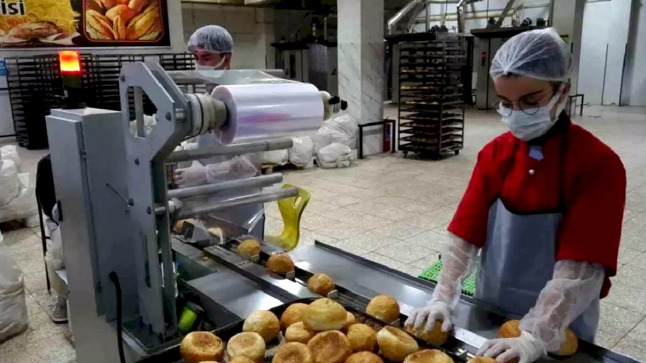 Fabrika gibi çalışan lisenin yıllık cirosu 1,5 milyon