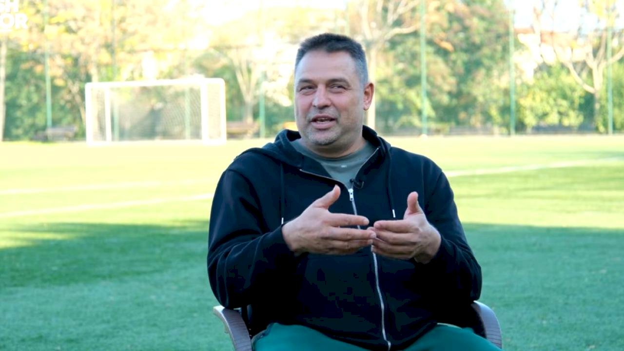 Fatih Akyel'e sorduk: Daha iyi bir sağ bek duyana kadar sessiz kal...