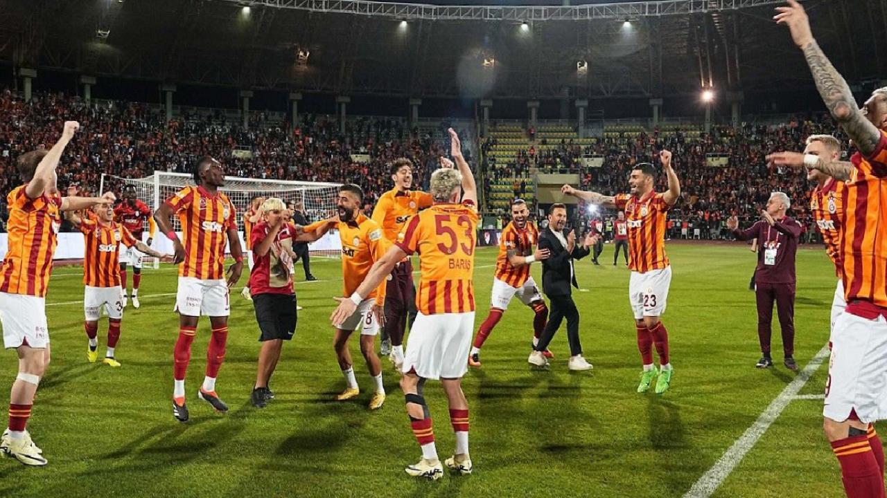 Fenerbahçe - Galatasaray rekabetinden ilginç notlar!
