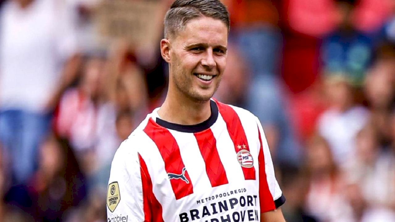 Fenerbahçe, Joey Veerman transferini bitirdi