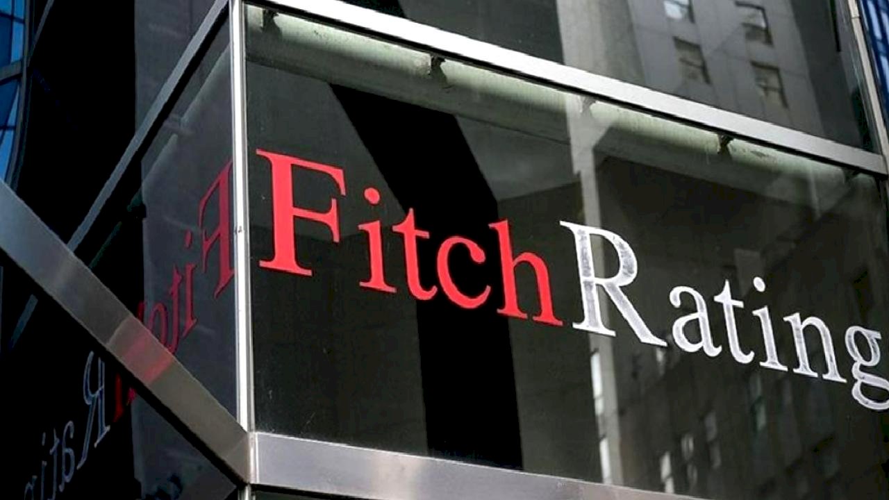 Fitch Ratings, Ukrayna'nın kredi notunu yükseltti